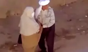 Sei una persona cattiva, vecchie donne porche vuoi solo scopare la masturbazione