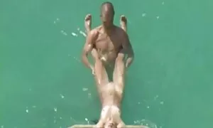 Doccia momento emozionante vecchie porche amatoriali