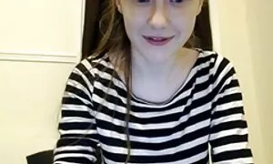 Tua vecchie porche troie figlia mi ha detto che sei bellissima