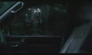 La gente lancia video granny porche qualcosa.