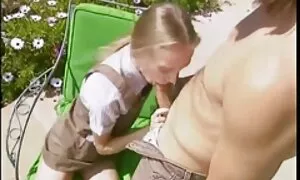 Un pezzo porche nonne di culo